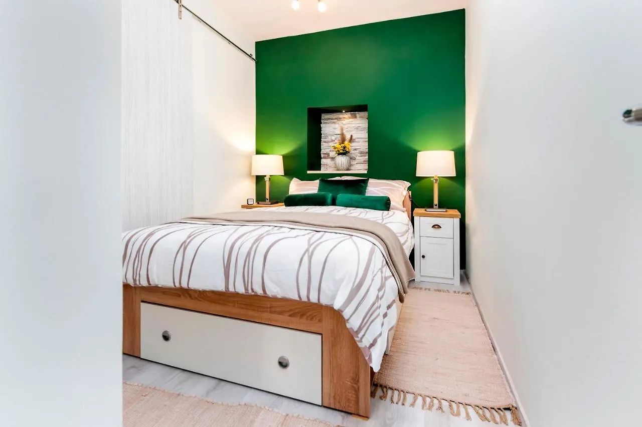 Bella Campagna - Luxury Two Bedroom Apartment روفينج 0*,  كرواتيا